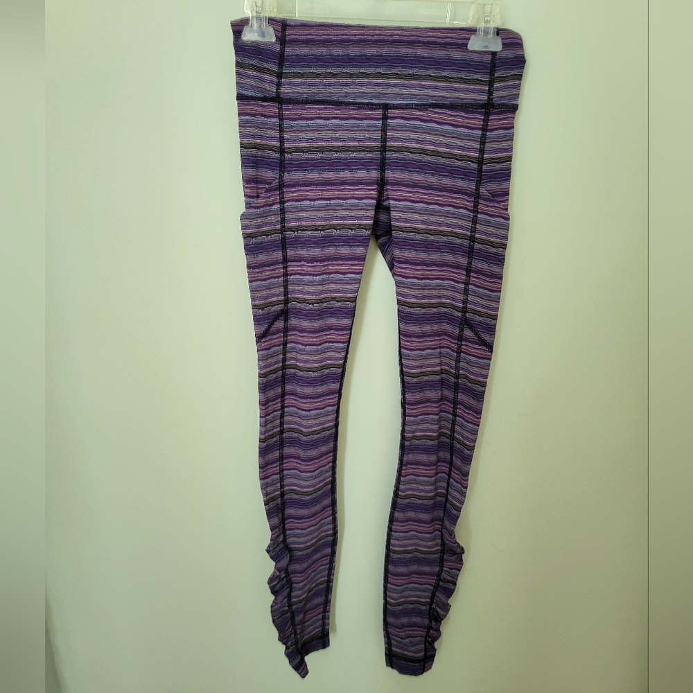 Lululemon Women Size 4 Purple Ruched Activewear Leggings Pockets